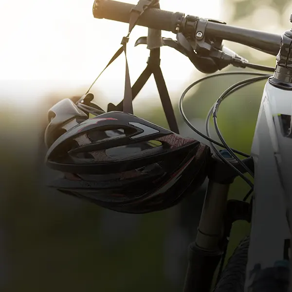 Casques et gants de cycliste
